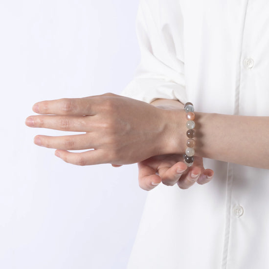 Smoky Quartz Crystal Bracelet – A beautifully crafted bracelet featuring smoky quartz crystals, known for their grounding properties and ability to absorb negative energy.