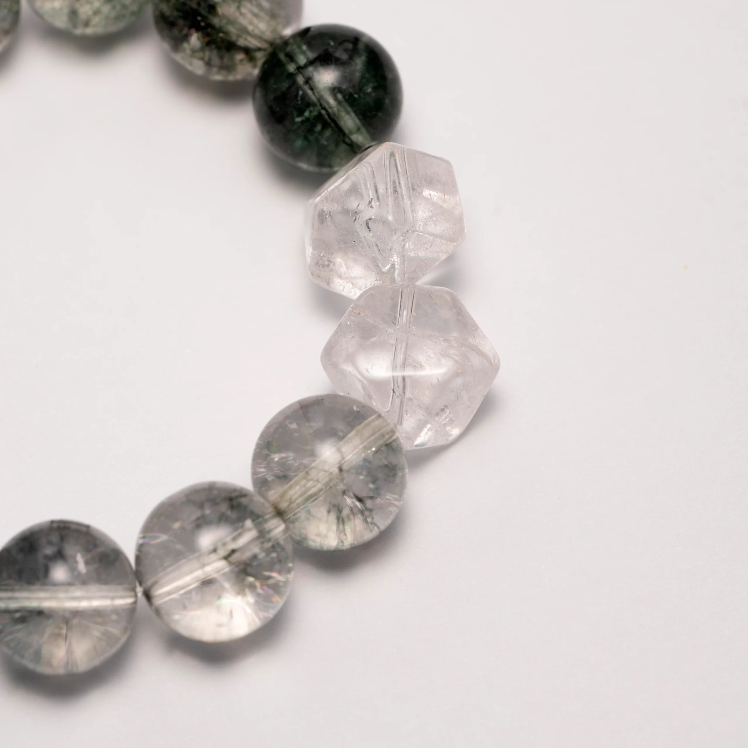 Green Crystal Bracelet for Emotional Wellness and Balance