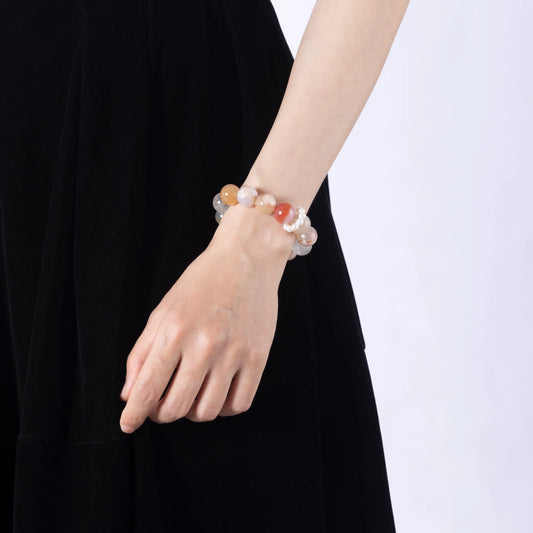 Agate Stone Bracelet – A unique bracelet made with cherry blossom agate, known for its calming and healing properties, perfect for emotional balance.