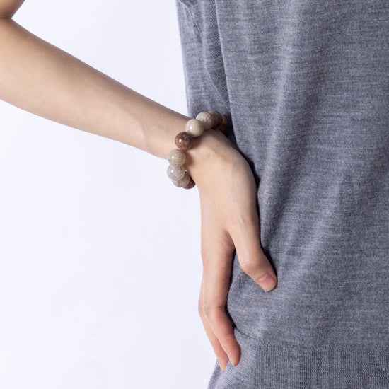 Healing Crystal Bracelet – A beautifully designed bracelet made with various healing crystals, known for their ability to restore balance, promote energy, and support emotional healing.